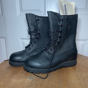 Belleville Gore-Tex Cold/Wet Weather Boot Installation Lining Socks NWT 7.5 XW